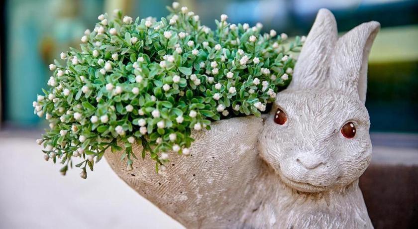 The Rabbit's Hole * Bangkok